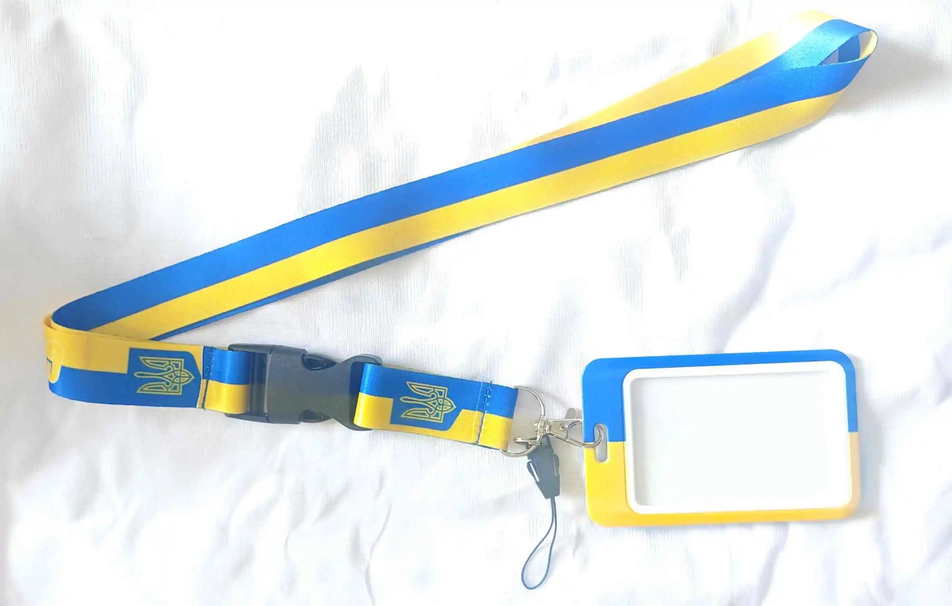 Ukraine cellphone card holder lanyard strap with detachable buckle in blue and yellow design.