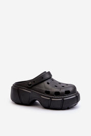 Black Delvyna Sculpted Foam Beach Slides with 5 cm sole, minimalist design, and smooth texture for summer comfort and style on sand or pavement.