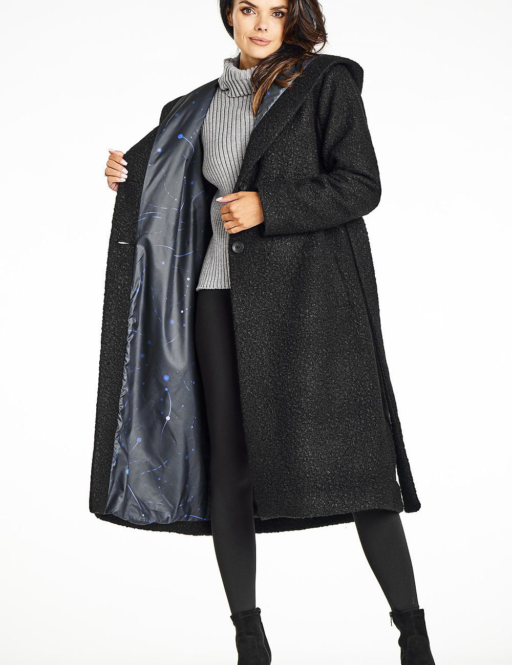  Coat model 200559 awama 