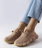 Belaria beige summer sport sneakers with breathable fabric and yellow rubber soles, ideal for a casual, active style in warm weather.
