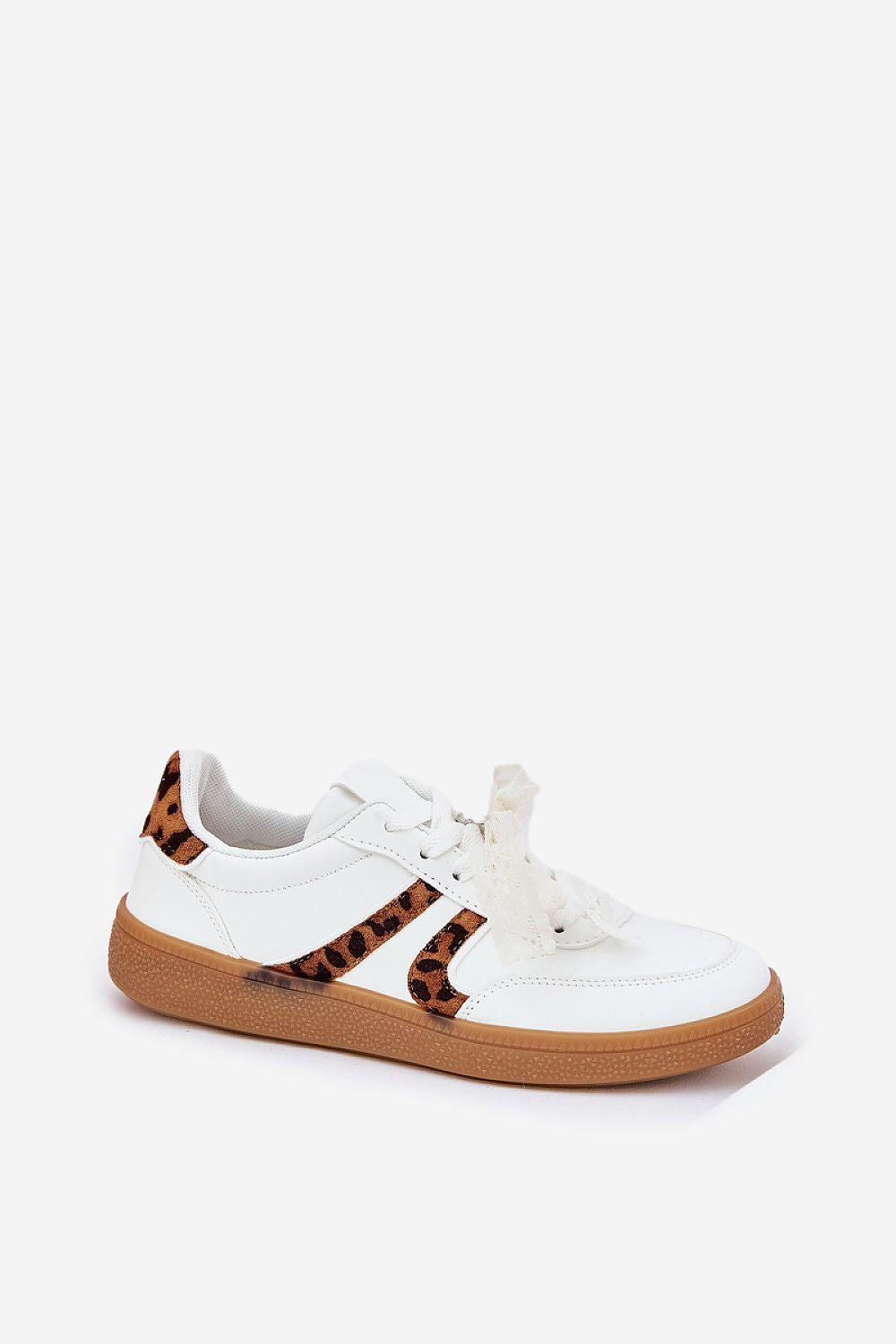 White low-top sneaker with detachable lace and leopard print accents, featuring a brown sole and smooth eco leather design for versatile wear.
