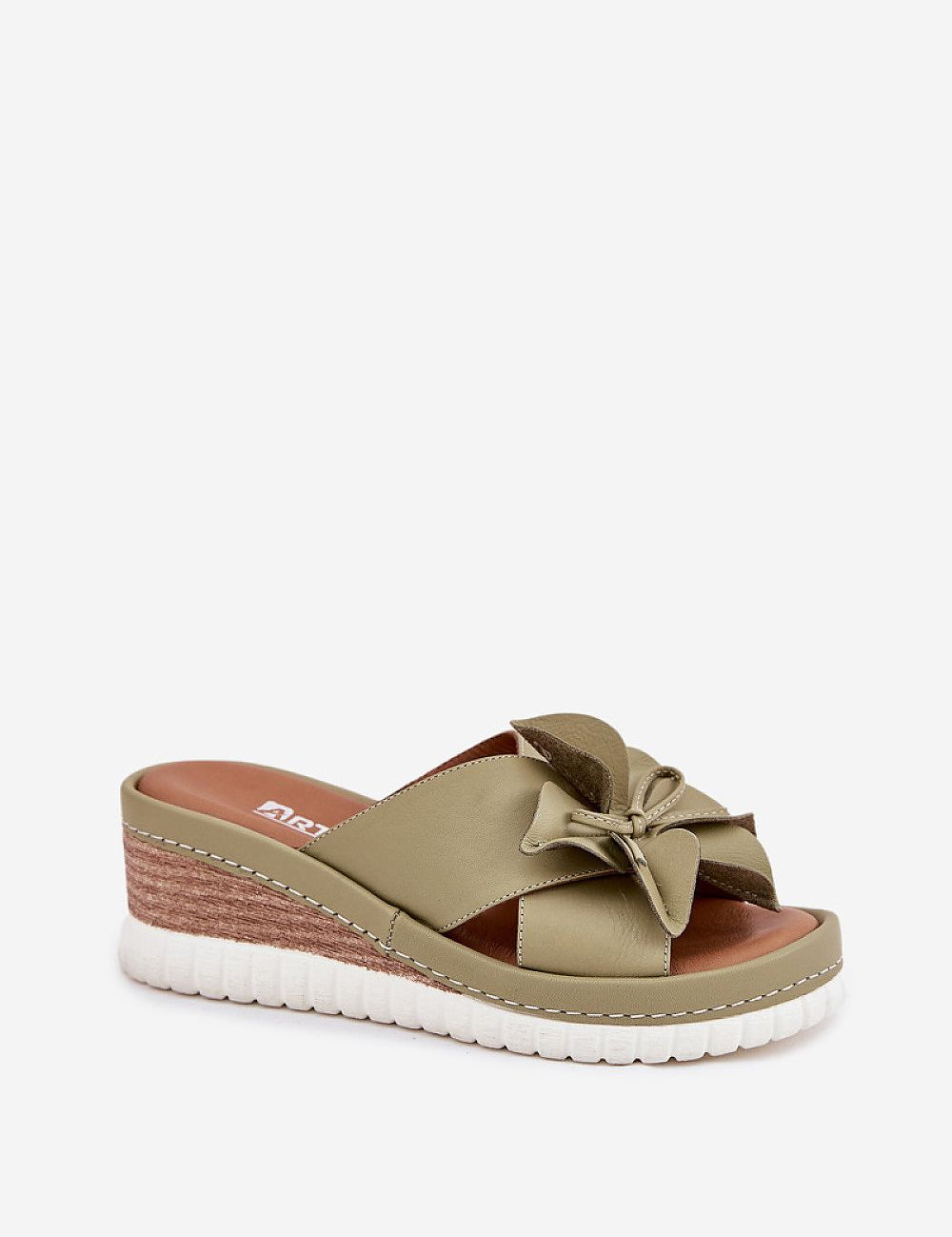  Flip-flops model 212702 Step in style 