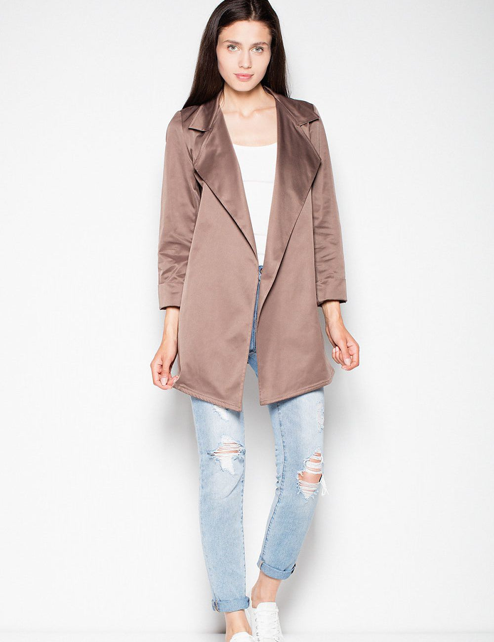 Woman wearing Laverinne Classic Open-Front Coat with wide collar and side pockets, styled with distressed jeans and sneakers.