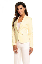 Woman wearing Plus Size Arvenelle Single-Button Jacket with elegant silhouette and pointed collar, ideal for transitional seasons.
