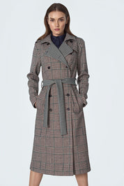 Eryndale Checked Waist-Defining Coat in plaid pattern, tailored for autumn and winter, enhancing waist contours, stylish with various outfits.