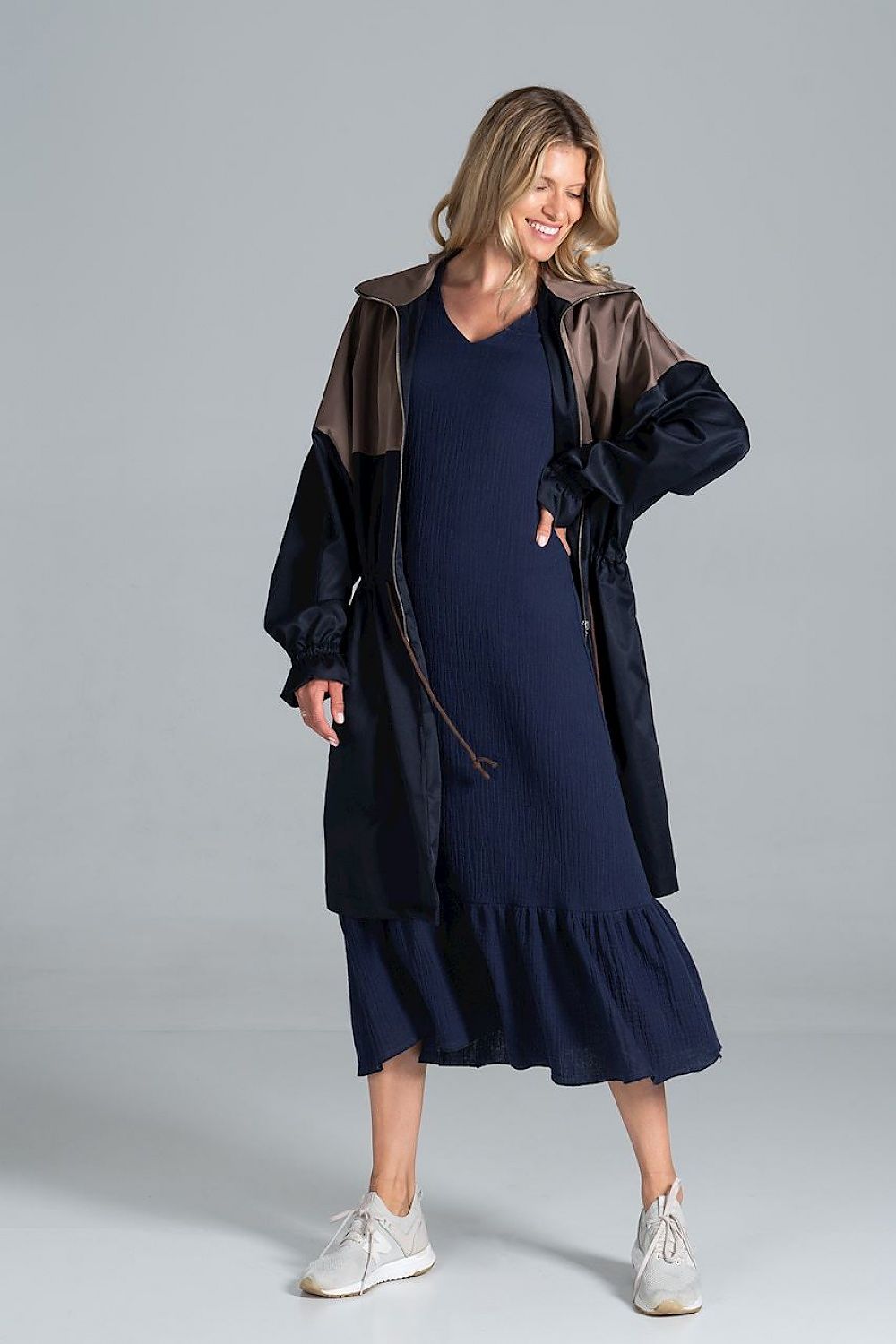 Model wearing Ardevine two-tone autumn parka coat with adjustable drawstring waist, relaxed fit, and elasticated sleeves.