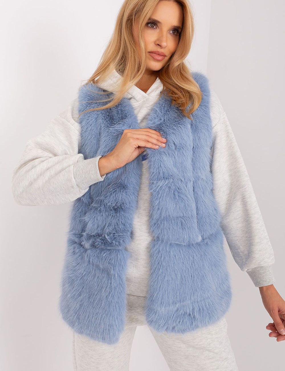  Gilet model 186706 AT 