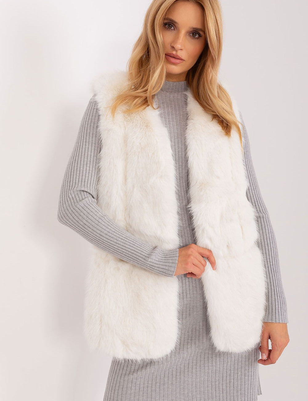  Gilet model 186709 AT 