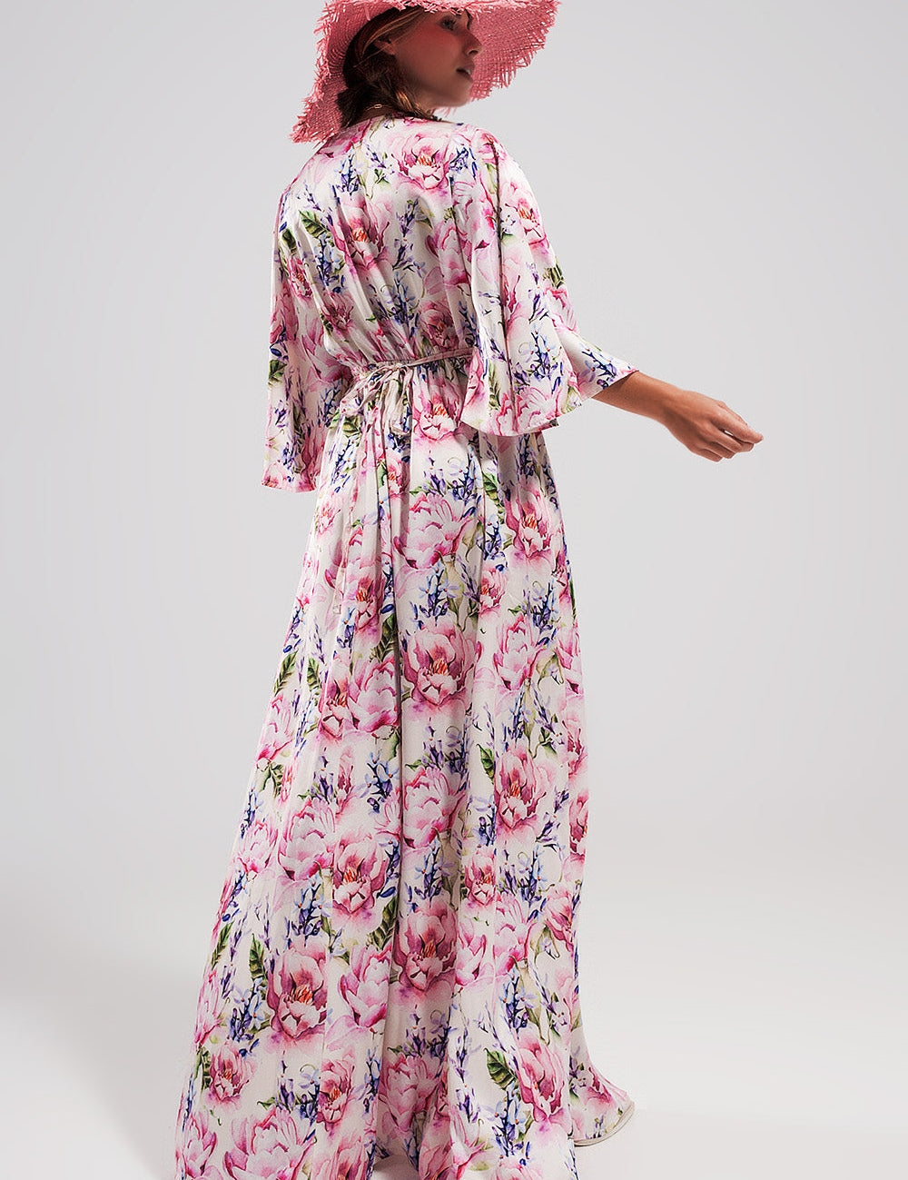 flutter-sleeve-maxi-dress-in-pink-floral-print_841f83a1-0d31-4e55-ae03-ab22951347e1.jpg