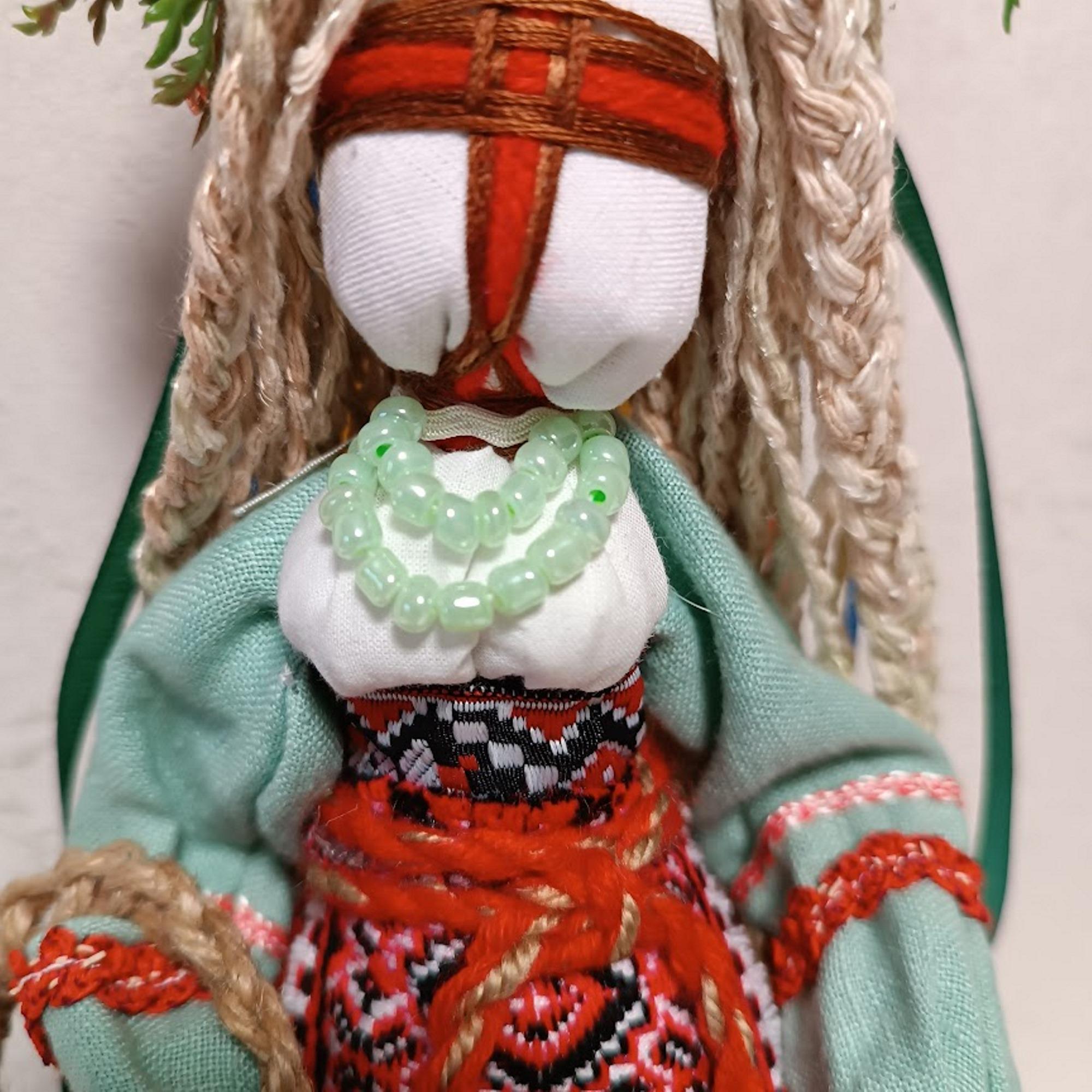 Handmade Ukrainian Motanka Doll with Linen Dress and Beaded Necklace, 28 cm, Traditional Folk Art Decorative Gift