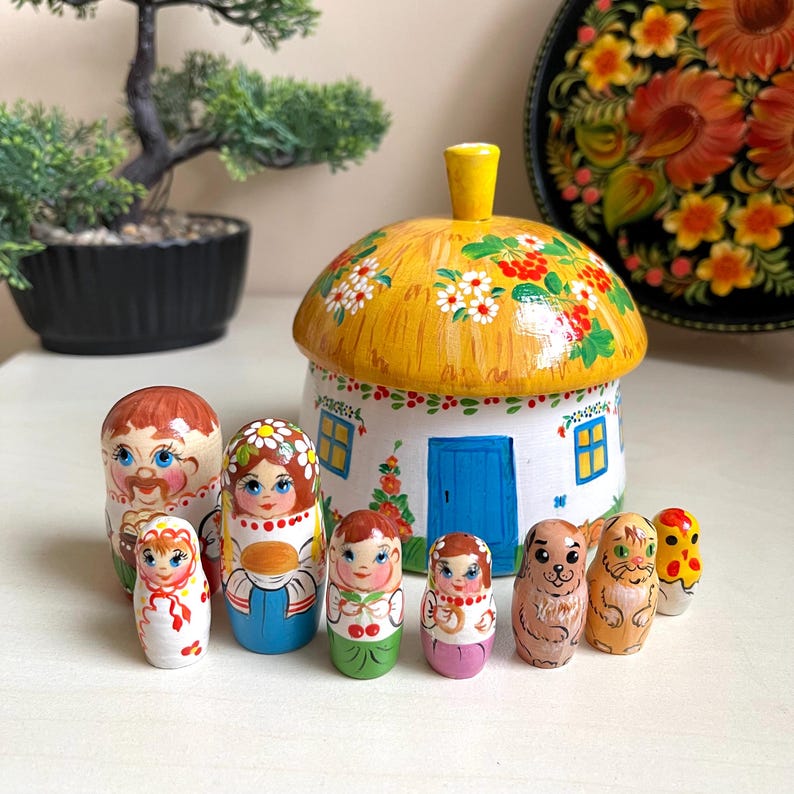 Hand-painted Ukrainian wooden house with family dolls, ethnic decor for kids, personalized gift, Xmas decor, fast USA shipping.