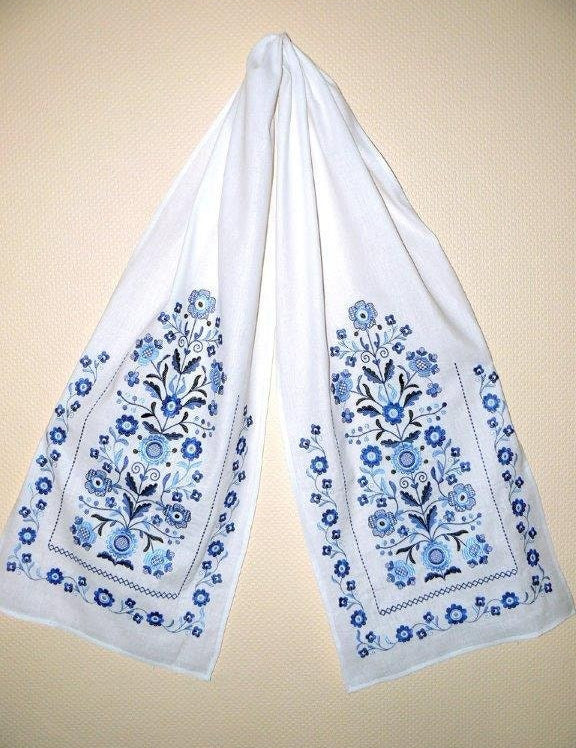 Traditional Ukrainian wedding rushnyk with embroidered Tree of Life, 100% linen, blue floral motifs, cultural home decor.